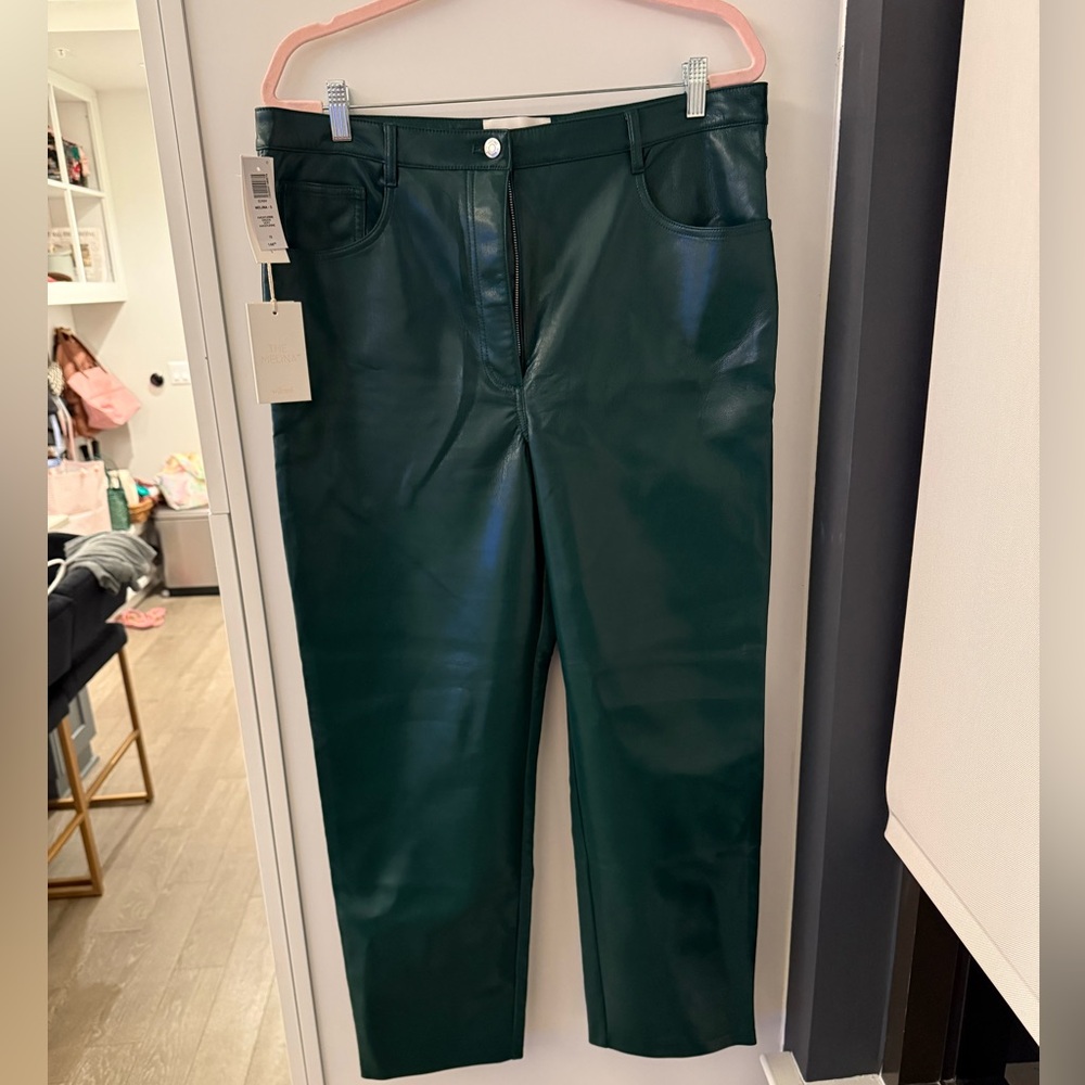 NWT || Aritiza Wilfred - Green Faux Leather Pants